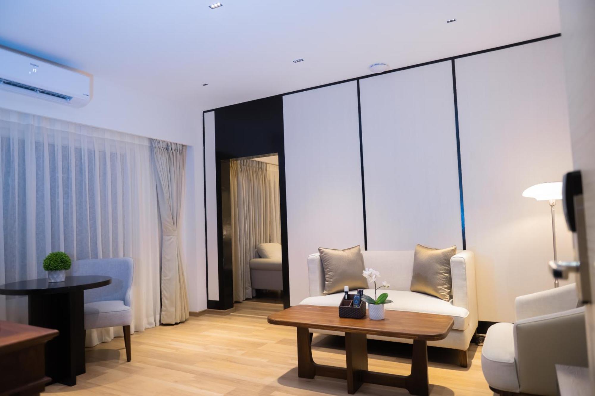 Shulem Boutique Hotel Dimāpur Εξωτερικό φωτογραφία